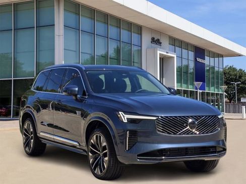 New 2025 Volvo XC90 T8 Plus w/ Protection Package Premier image 2