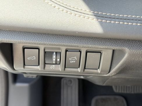 Certified 2024 Subaru Outback Limited AWD/4WD image 31