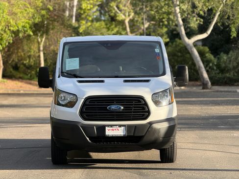 Used 2019 Ford Transit 250 130 Low Roof RWD image 8