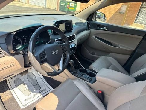 Used 2019 Hyundai Tucson Ultimate w/ Cargo Package AWD/4WD image 11