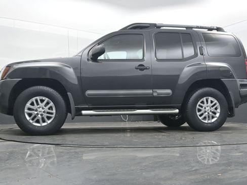 Used 2015 Nissan Xterra S image 26