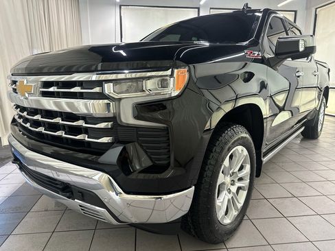 Certified 2023 Chevrolet Silverado 1500 LTZ w/ Technology Package image 15