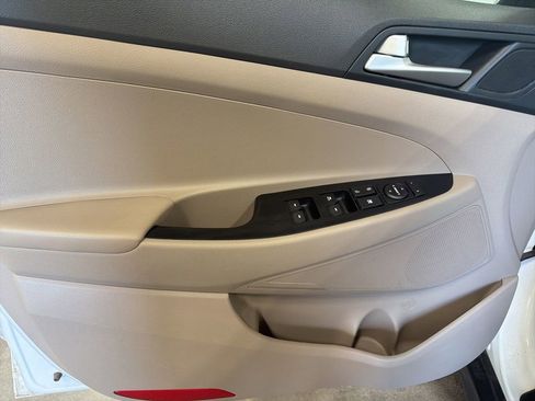 Used 2021 Hyundai Tucson Value image 18