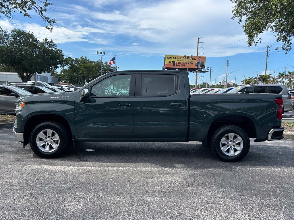 Used 2025 Chevrolet Silverado 1500 LT RWD image 8