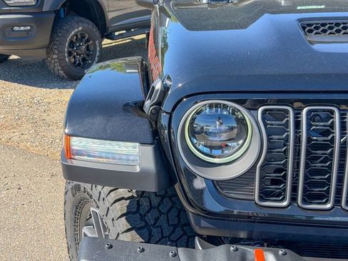 New 2026 Jeep Gladiator Mojave AWD/4WD image 5