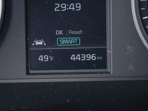 Used 2021 Kia K5 LXS image 11