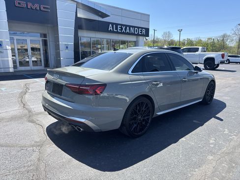 Used 2021 Audi S4 Premium w/ Convenience Package AWD/4WD image 3