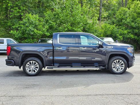 Used 2022 GMC Sierra 1500 Denali AWD/4WD image 9