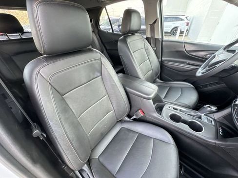 Used 2019 Chevrolet Equinox Premier w/ Premier Redline Edition image 24