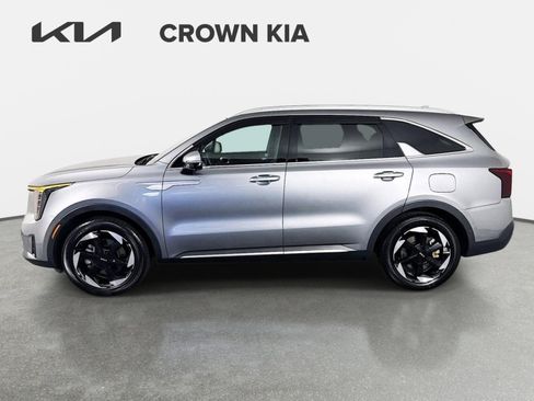 Certified 2025 Kia Sorento SX Prestige AWD/4WD image 8