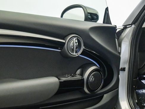 Certified 2024 MINI Cooper SE FWD image 25