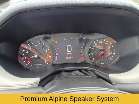 Used 2024 Jeep Compass Limited w/ Sun and Sound Group AWD/4WD image 14