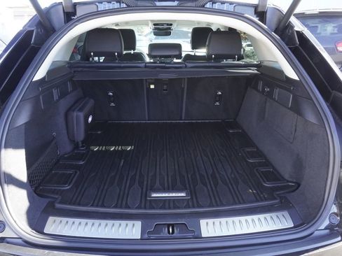 Used 2025 Land Rover Range Rover Velar S image 31