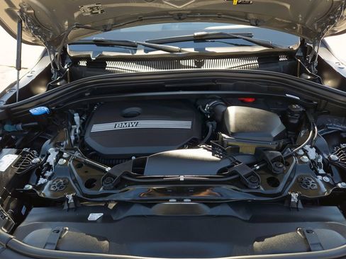 Used 2025 BMW X2 xDrive28i w/ Convenience Package image 23