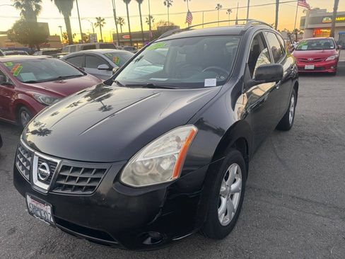 Used 2008 Nissan Rogue SL w/ Premium Pkg AWD/4WD image 2