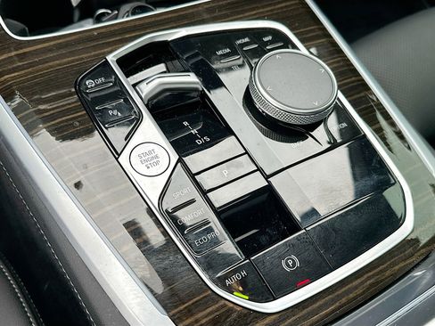 Certified 2024 BMW X5 sDrive40i w/ M Sport Package image 17