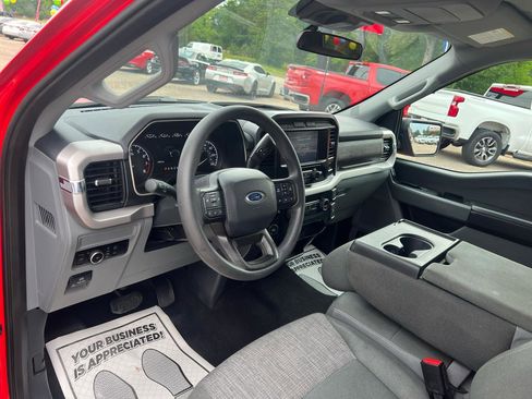 Used 2023 Ford F150 XLT RWD image 13