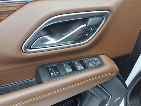 Used 2021 Chevrolet Tahoe High Country w/ Premium Package 2 image 18