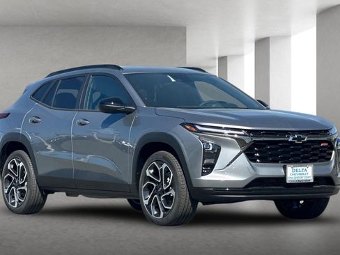 New 2026 Chevrolet Trax RS w/ Driver Confidence Package image 1