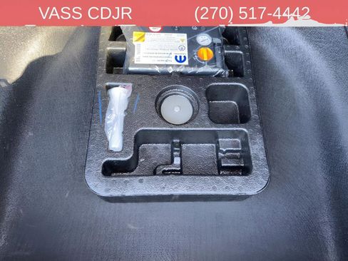 Used 2026 Jeep Compass Latitude w/ Quick Order Package 29K AWD/4WD image 36