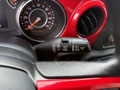 Used 2018 Jeep Wrangler Unlimited Sport image 21