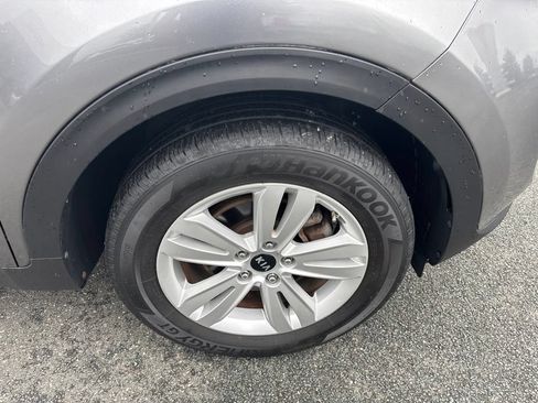 Used 2018 Kia Sportage LX AWD/4WD image 9