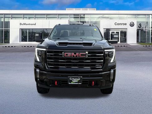 Used 2024 GMC Sierra 2500 AT4 w/ AT4 Premium Plus Package AWD/4WD image 2