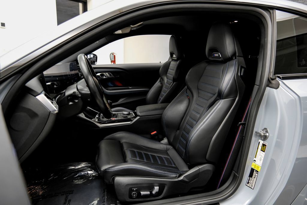 Used 2023 BMW M2 w/ Lighting Package RWD image 37