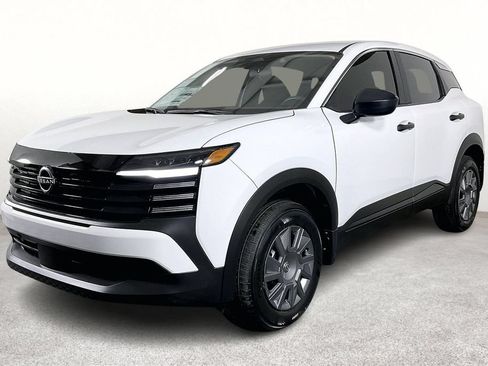New 2026 Nissan Kicks S FWD image 4