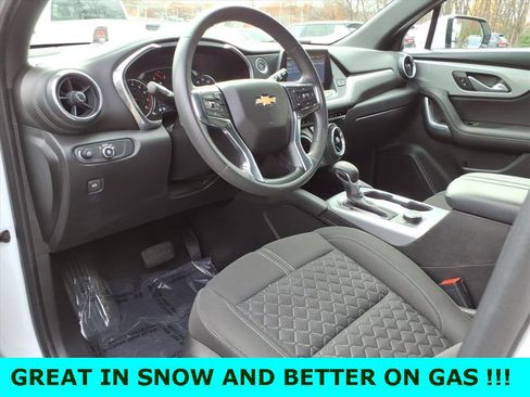 Used 2022 Chevrolet Blazer LT image 13
