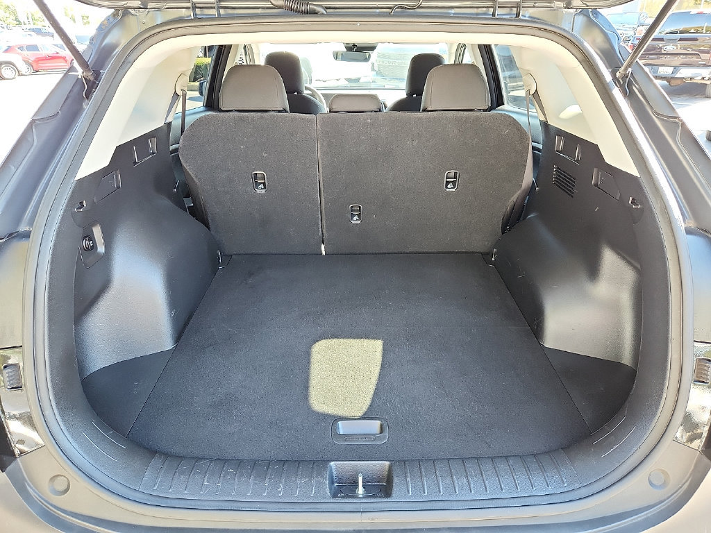 Used 2024 Kia Sportage LX FWD image 28