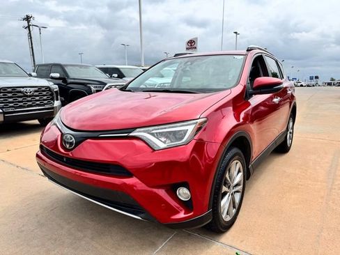 Used 2017 Toyota RAV4 Limited w/ Advanced Technology Package image 6