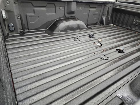 Used 2022 Chevrolet Silverado 3500 High Country w/ Snow Plow Prep/Camper Package image 5