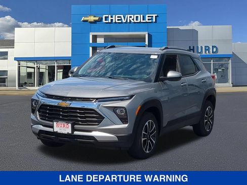New 2026 Chevrolet TrailBlazer LT w/ LT Cold Weather Package AWD/4WD image 9
