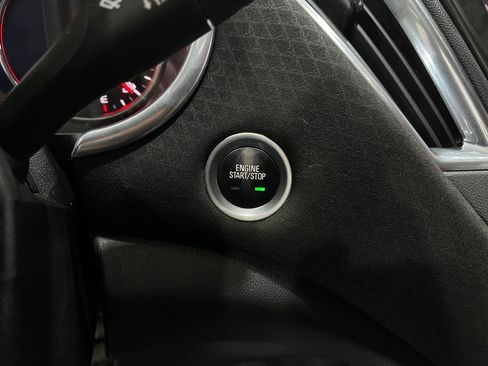 Used 2019 Chevrolet Malibu Hybrid image 19