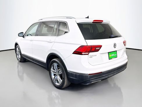 Used 2018 Volkswagen Tiguan SEL Premium image 7