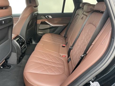 Certified 2026 BMW X5 xDrive40i w/ Premium Package image 7