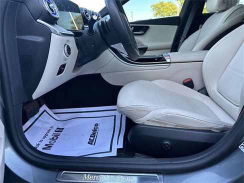 Used 2023 Mercedes-Benz C 300 4MATIC Sedan image 44