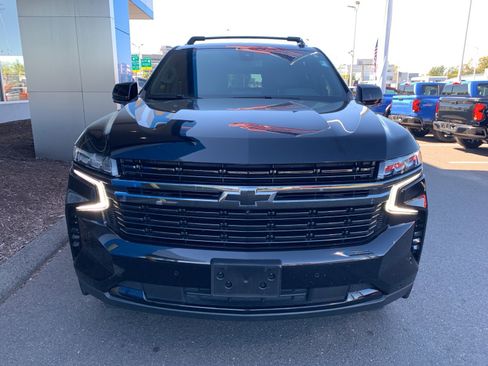 Used 2022 Chevrolet Tahoe RST w/ Luxury Package image 2