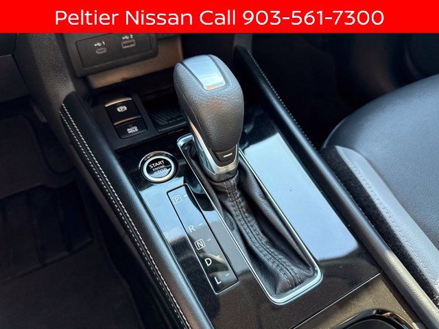 Certified 2024 Nissan Kicks SR w/ SR Premium Package FWD image 22