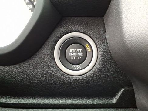 Used 2024 RAM 2500 Big Horn w/ Bed Utility Group image 28