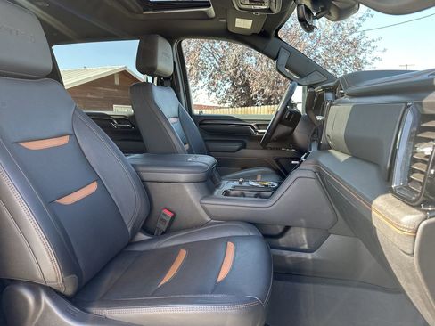 Used 2024 GMC Sierra 3500 AT4 w/ AT4 Premium Plus Package image 21