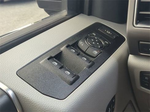 Used 2022 Ford F450 Limited w/ FX4 Off-Road Package image 13