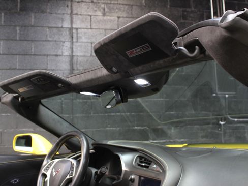 Used 2016 Chevrolet Corvette Z06 w/ 3LZ Preferred Equipment Group image 45