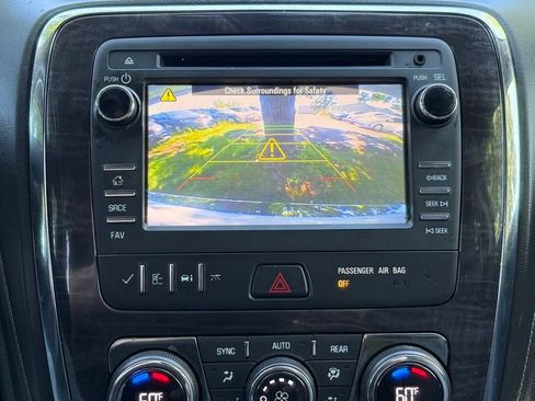 Used 2017 Buick Enclave Leather w/ Enclave Tuscan Edition FWD image 30