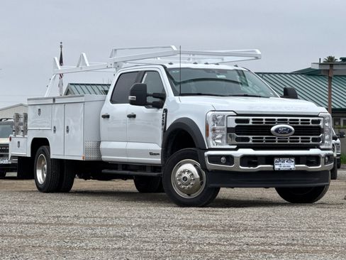 New 2026 Ford F450 XL image 2