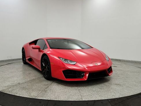 Used 2017 Lamborghini Huracan LP 580-2 RWD image 7