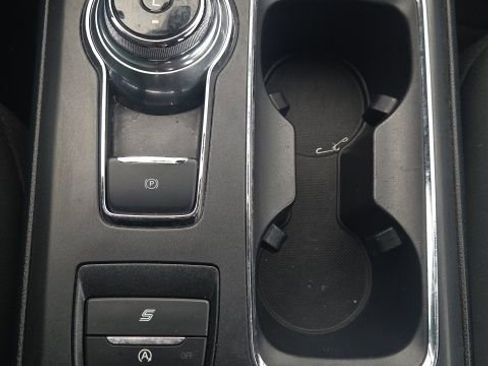 Certified 2020 Ford Fusion SE image 32