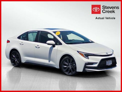 Certified 2023 Toyota Corolla SE w/ SE Premium Package FWD image 1