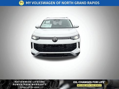 New 2026 Volkswagen Tiguan SE AWD/4WD image 8